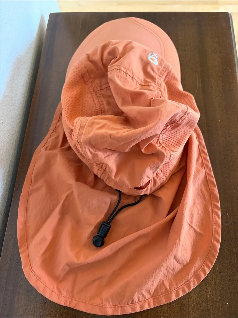 Mountain Hardware Women’s Orange Sun Protection Hat